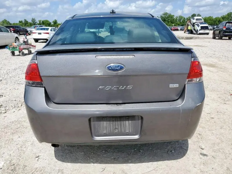 2011 FORD FOCUS SES  