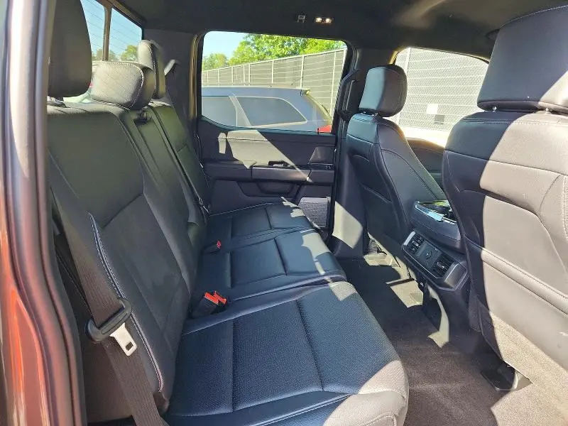 2025 FORD F150 LARIAT  
