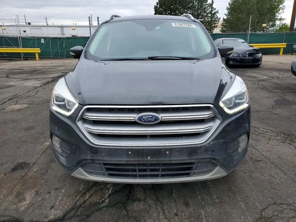 2017 FORD ESCAPE TITANIUM  