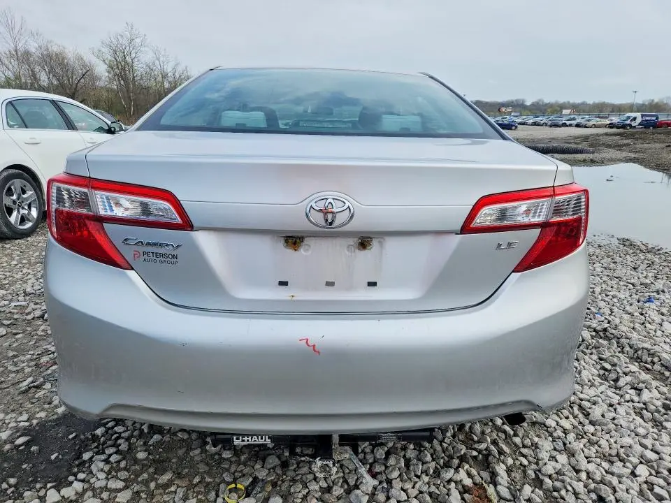 2013 TOYOTA CAMRY LE  