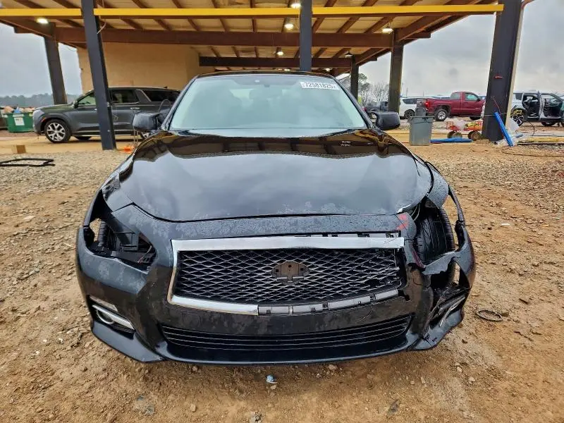 2018 INFINITI Q50 LUXE  
