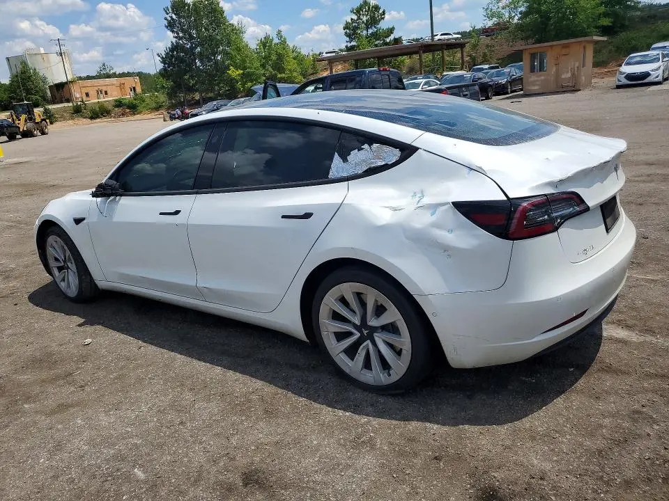 2022 TESLA MODEL 3   