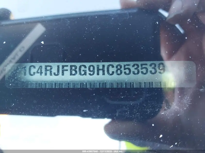 2017 JEEP GRAND CHEROKEE LIMITED 4X4