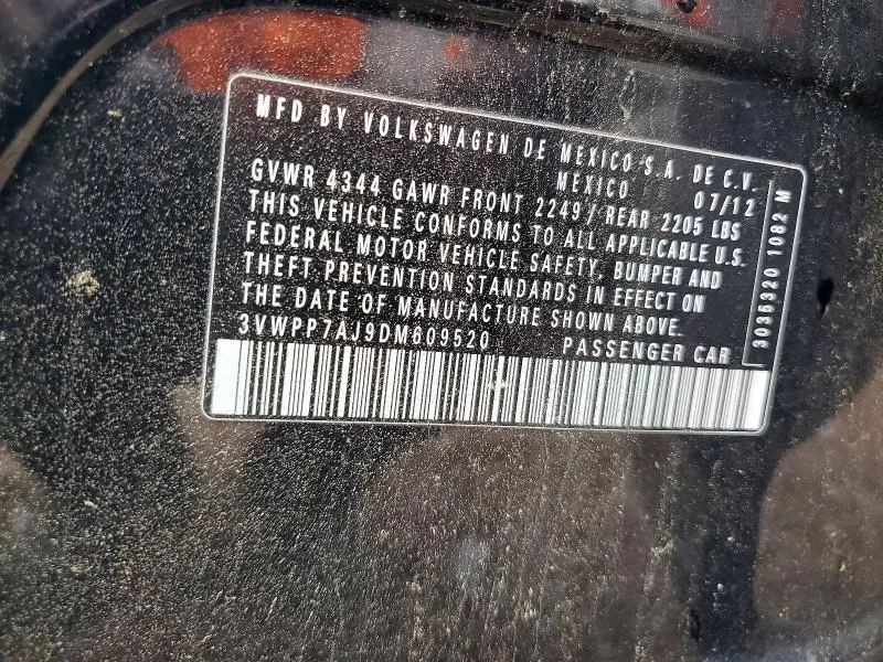 2013 VOLKSWAGEN JETTA S  