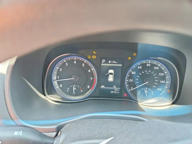 2022 HYUNDAI KONA SE  