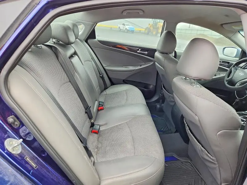 2014 HYUNDAI SONATA SE  