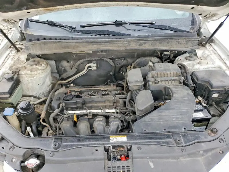 2010 HYUNDAI SANTA FE GLS  