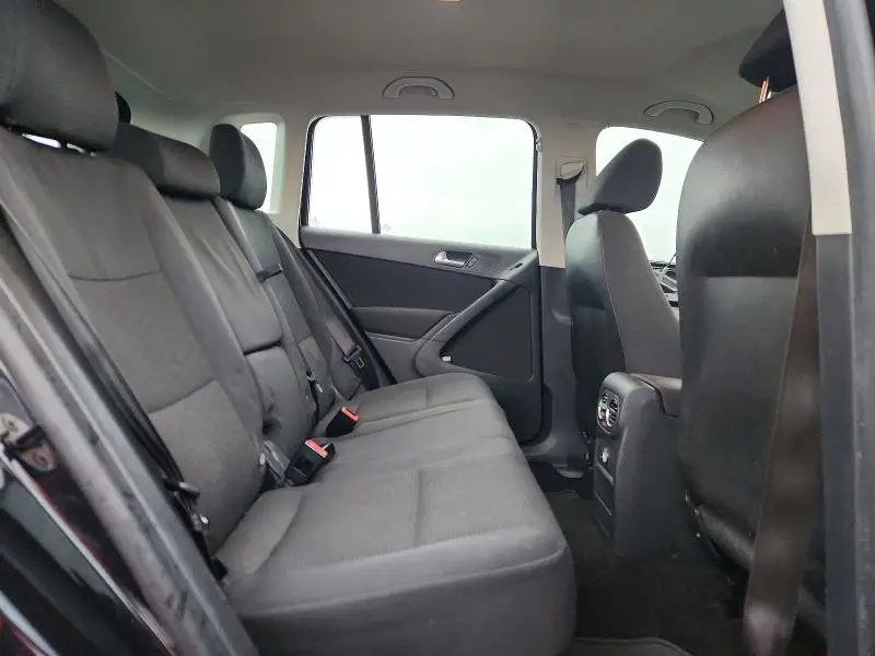 2017 VOLKSWAGEN TIGUAN S  