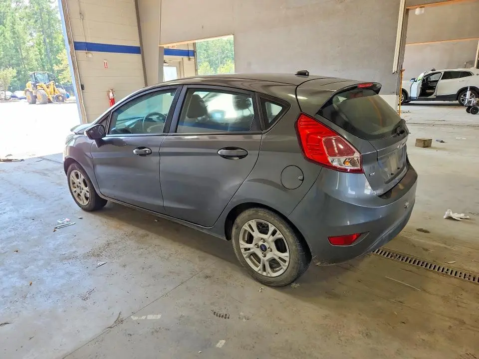 2016 FORD FIESTA SE  