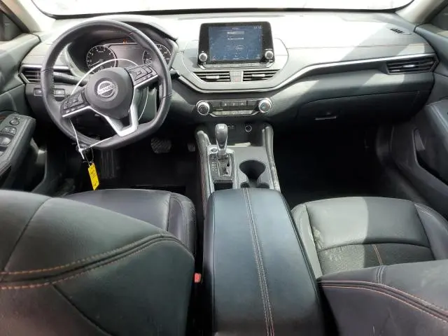 2021 NISSAN ALTIMA SR  