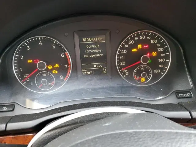 2012 VOLKSWAGEN EOS LUX  