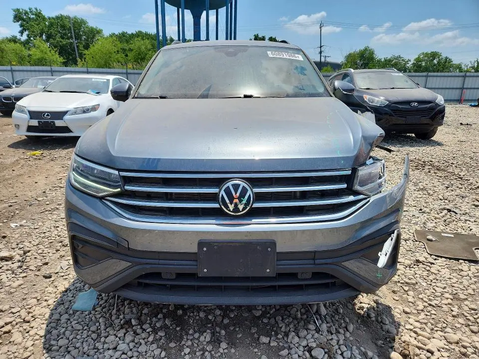 2023 VOLKSWAGEN TIGUAN S  