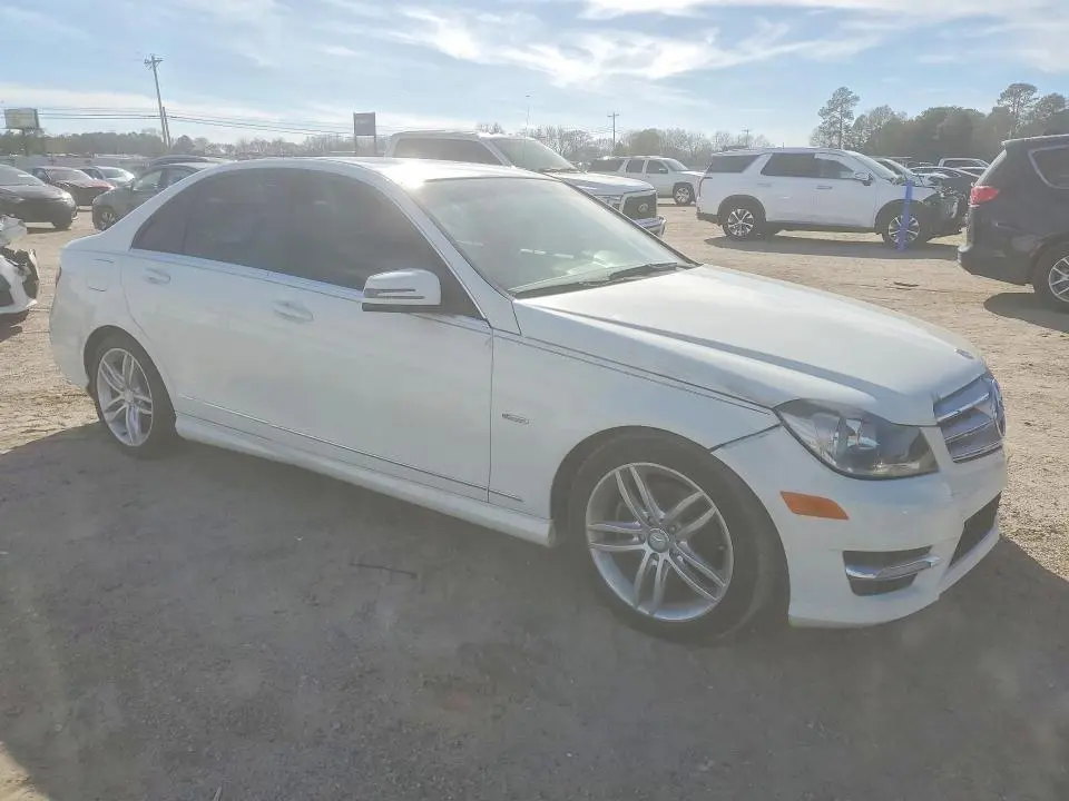 2012 MERCEDES-BENZ C 250  