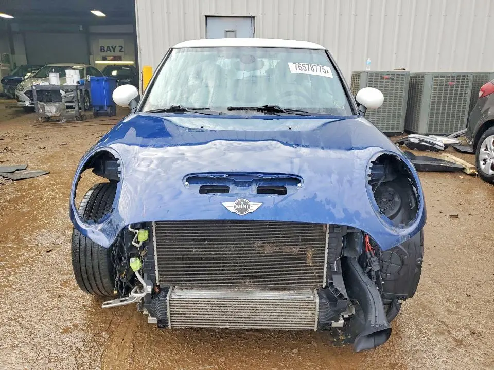 2015 MINI COOPER S  