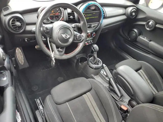 2015 MINI COOPER   