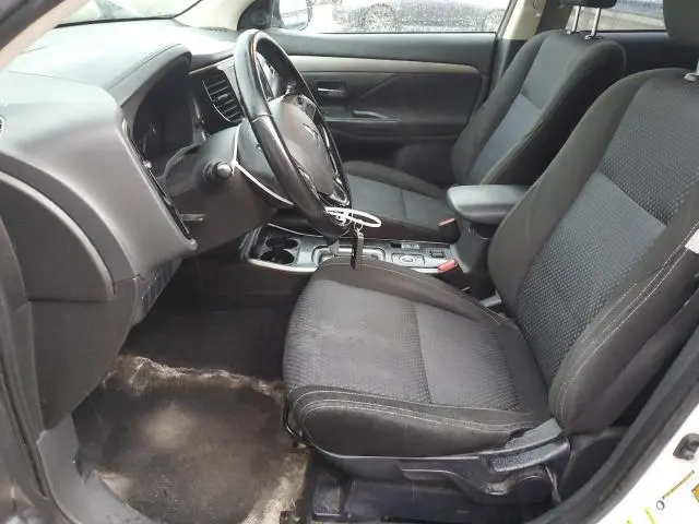 2017 MITSUBISHI OUTLANDER SE  