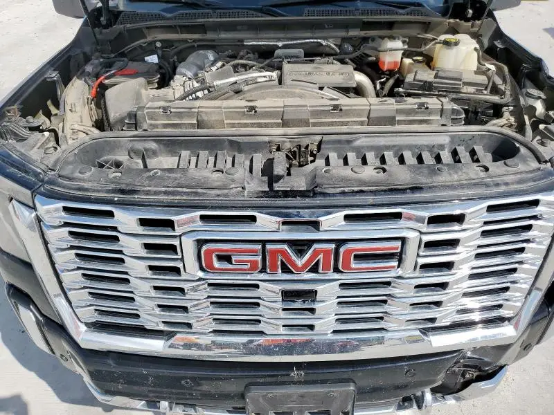 2024 GMC SIERRA K2500 DENALI  