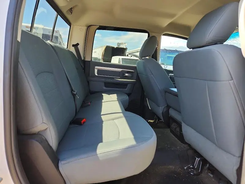 2014 RAM 3500 SLT  