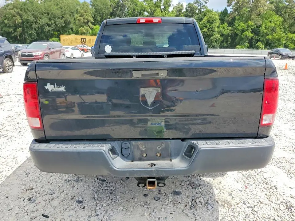 2015 RAM 1500 ST  