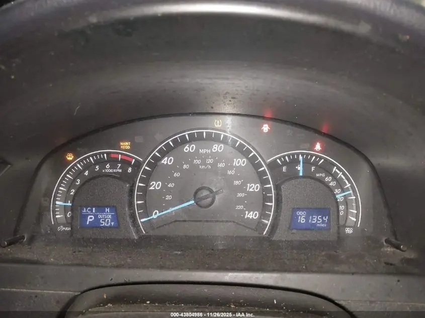 2013 TOYOTA CAMRY LE