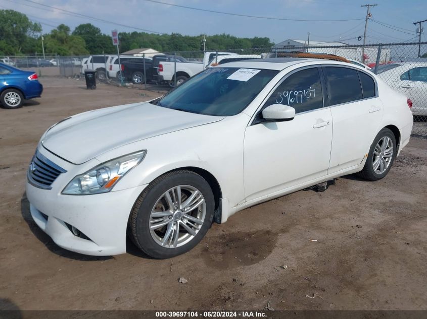 2013 INFINITI G37X  