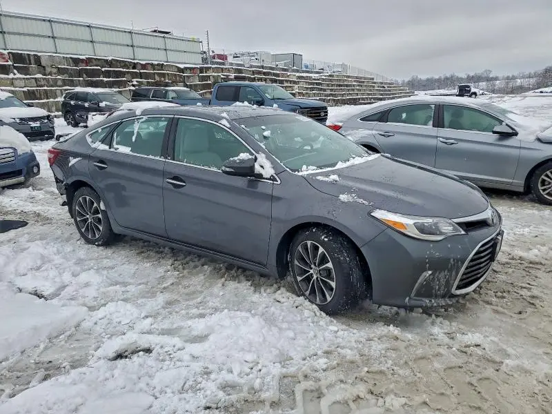 2016 TOYOTA AVALON XLE  