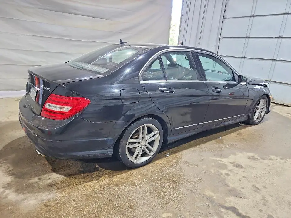 2012 MERCEDES-BENZ C 300 4MATIC  