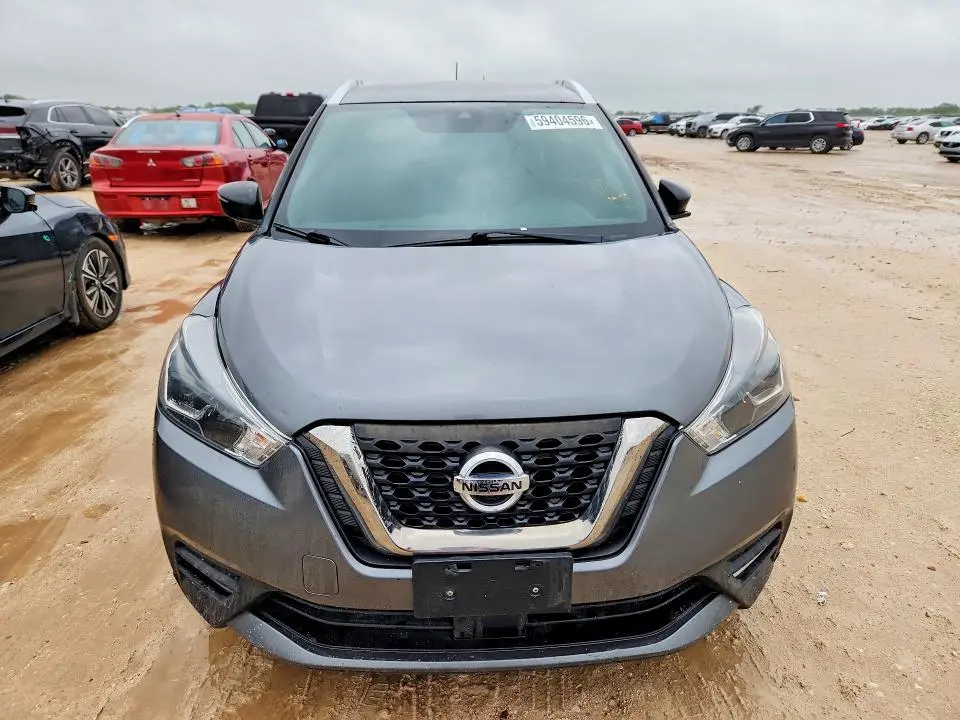 2020 NISSAN KICKS SR  