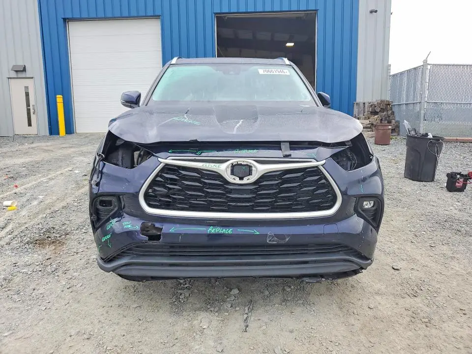 2020 TOYOTA HIGHLANDER HYBRID XLE  