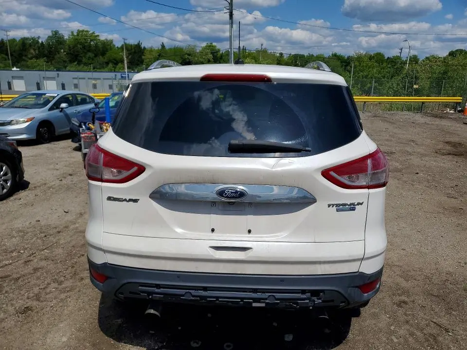 2016 FORD ESCAPE TITANIUM  