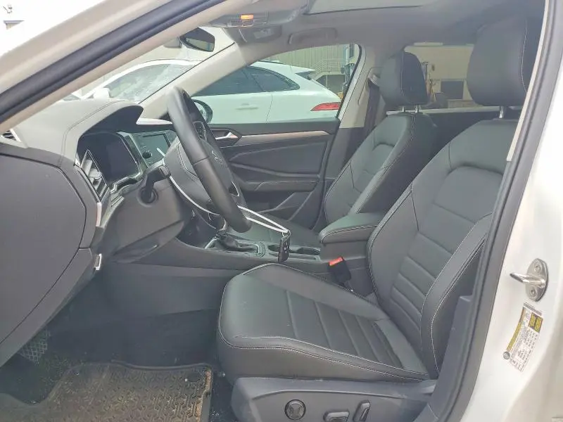 2023 VOLKSWAGEN JETTA SE  