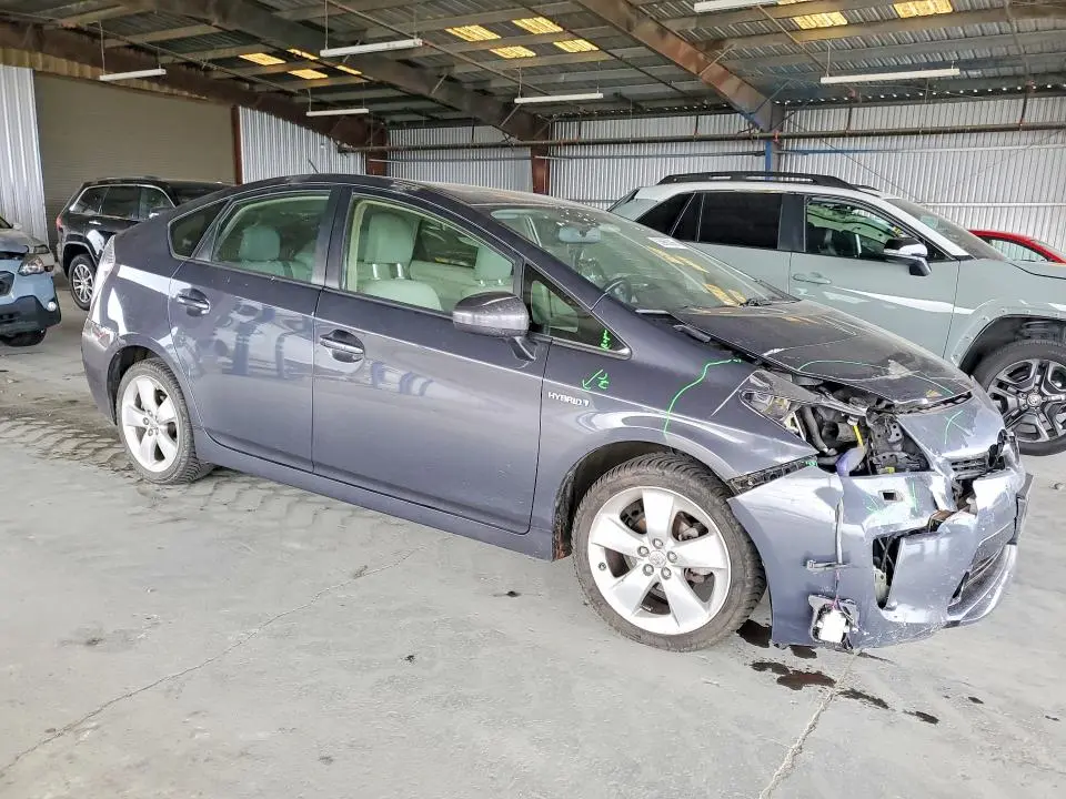 2014 TOYOTA PRIUS FIVE  