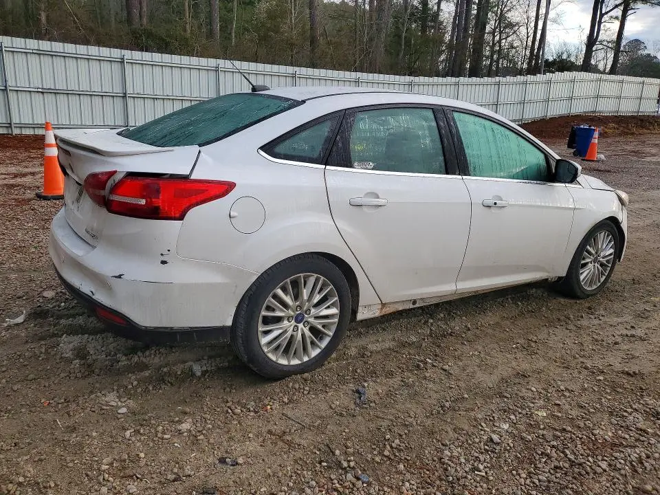 2018 FORD FOCUS TITANIUM  