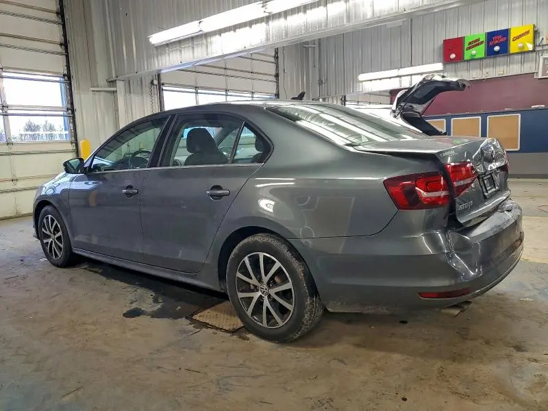 2017 VOLKSWAGEN JETTA SE  