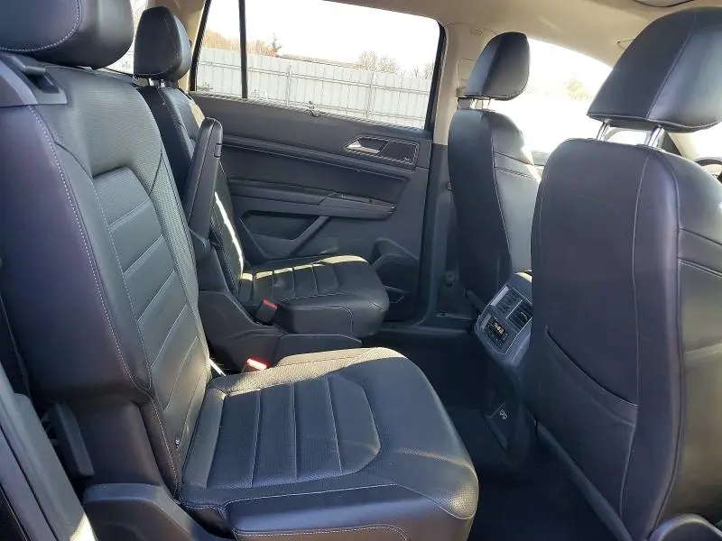 2018 VOLKSWAGEN ATLAS SEL PREMIUM  
