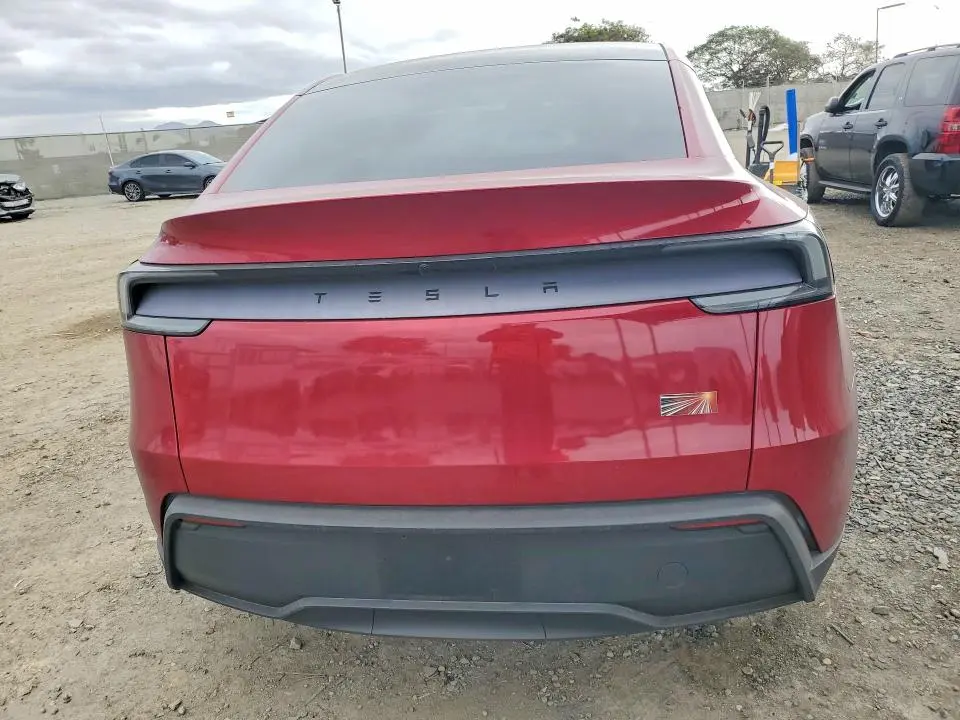 2026 TESLA MODEL Y   