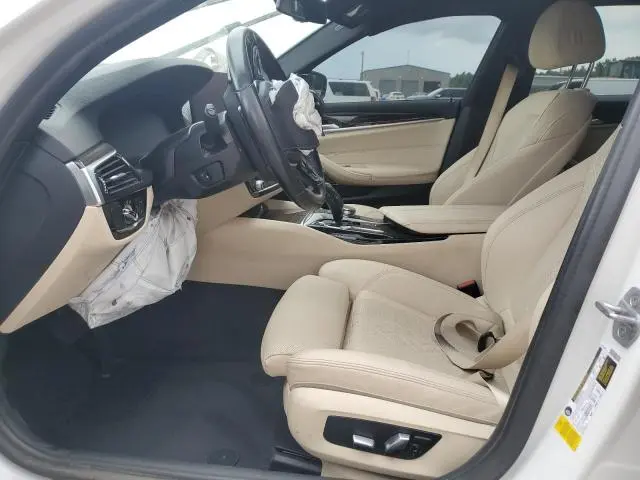 2021 BMW 530 I  