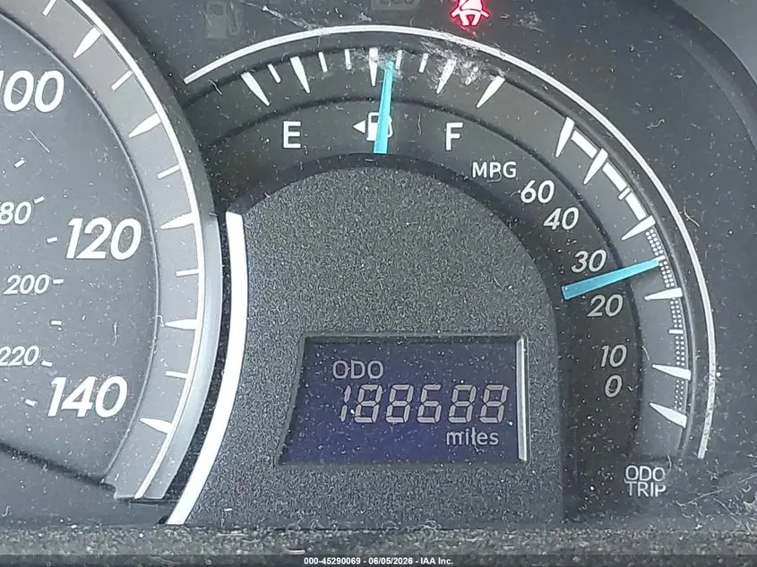 2012 TOYOTA CAMRY LE