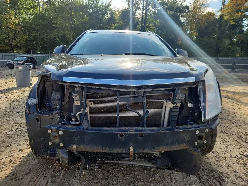 2015 CADILLAC SRX PERFORMANCE COLLECTION  