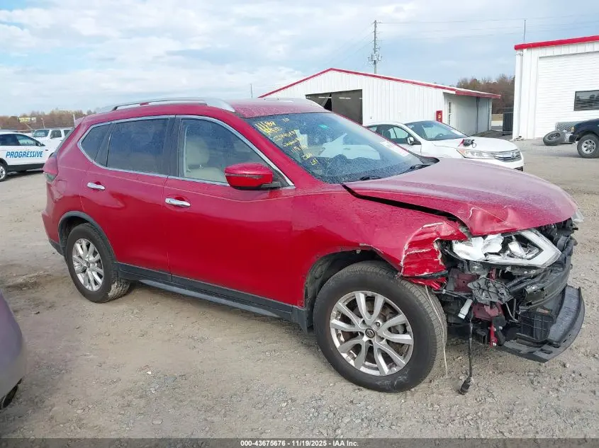 2017 NISSAN ROGUE SV
