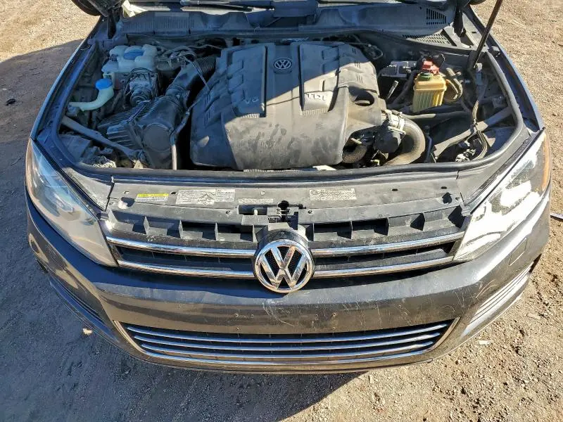 2013 VOLKSWAGEN TOUAREG V6 TDI  