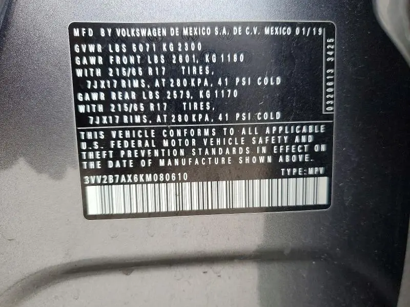 2019 VOLKSWAGEN TIGUAN SE  