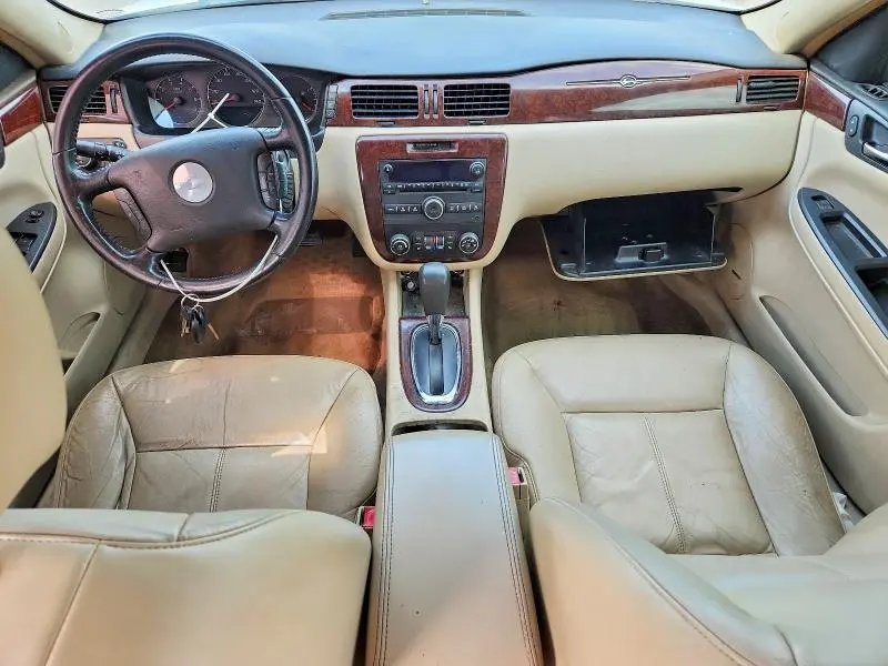 2011 CHEVROLET IMPALA LT  