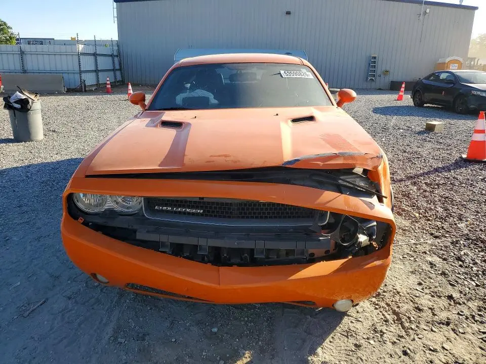 2014 DODGE CHALLENGER SXT  