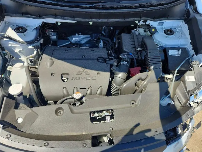2026 MITSUBISHI RVR ES  