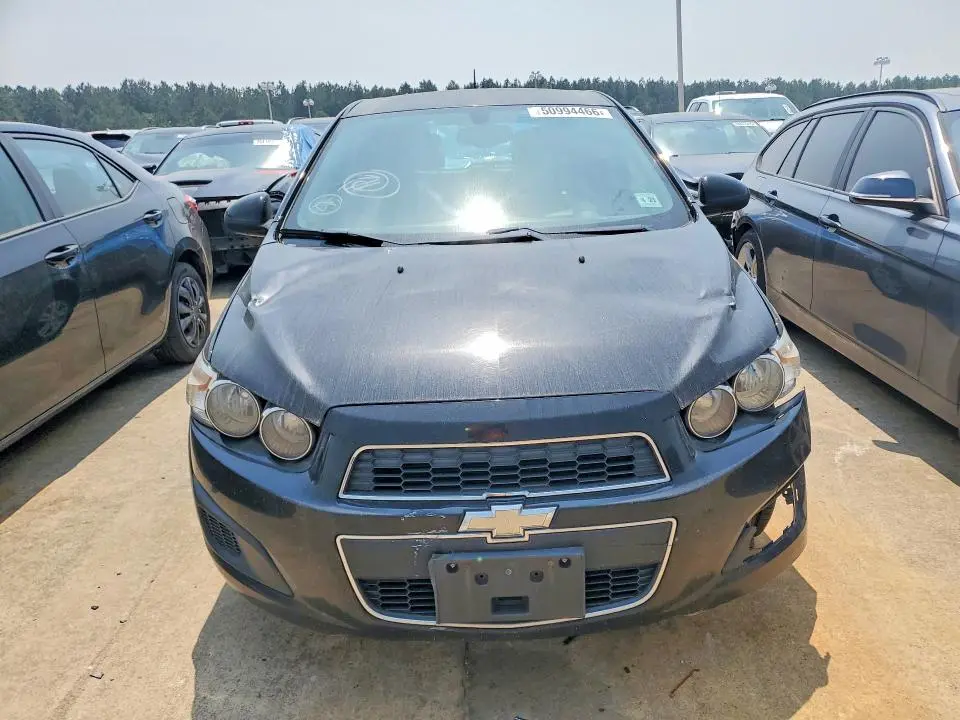 2016 CHEVROLET SONIC LT  