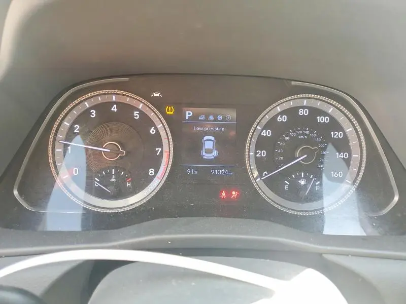 2021 HYUNDAI SONATA SE  