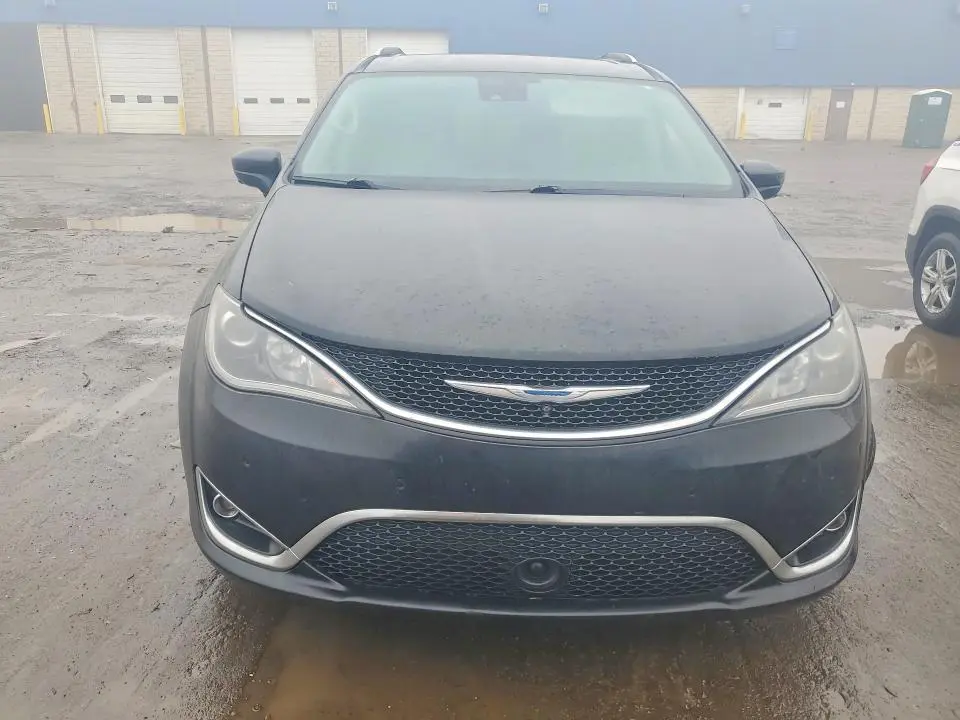 2017 CHRYSLER PACIFICA TOURING L PLUS  