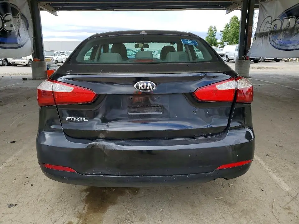 2016 KIA FORTE LX  