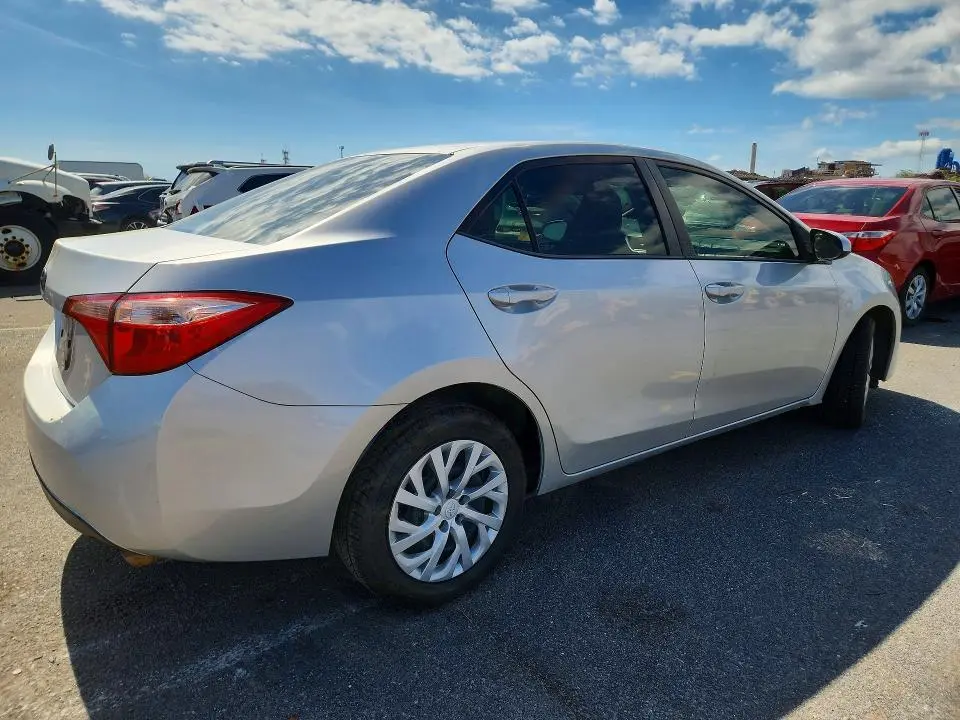 2019 TOYOTA COROLLA L  